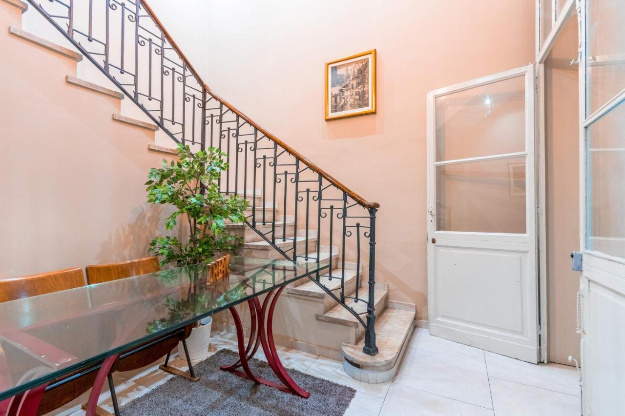 Maison Metropole Dante Turyn